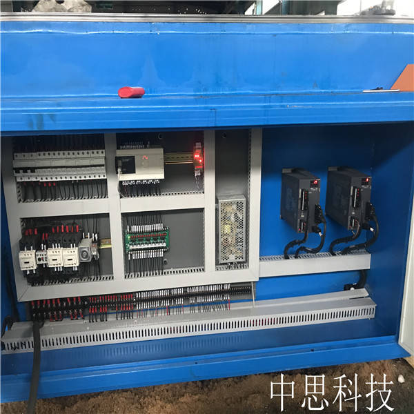數控(kòng)液壓彎管機怎樣(yàng)操作鑽頭磨損(sǔn)的慢